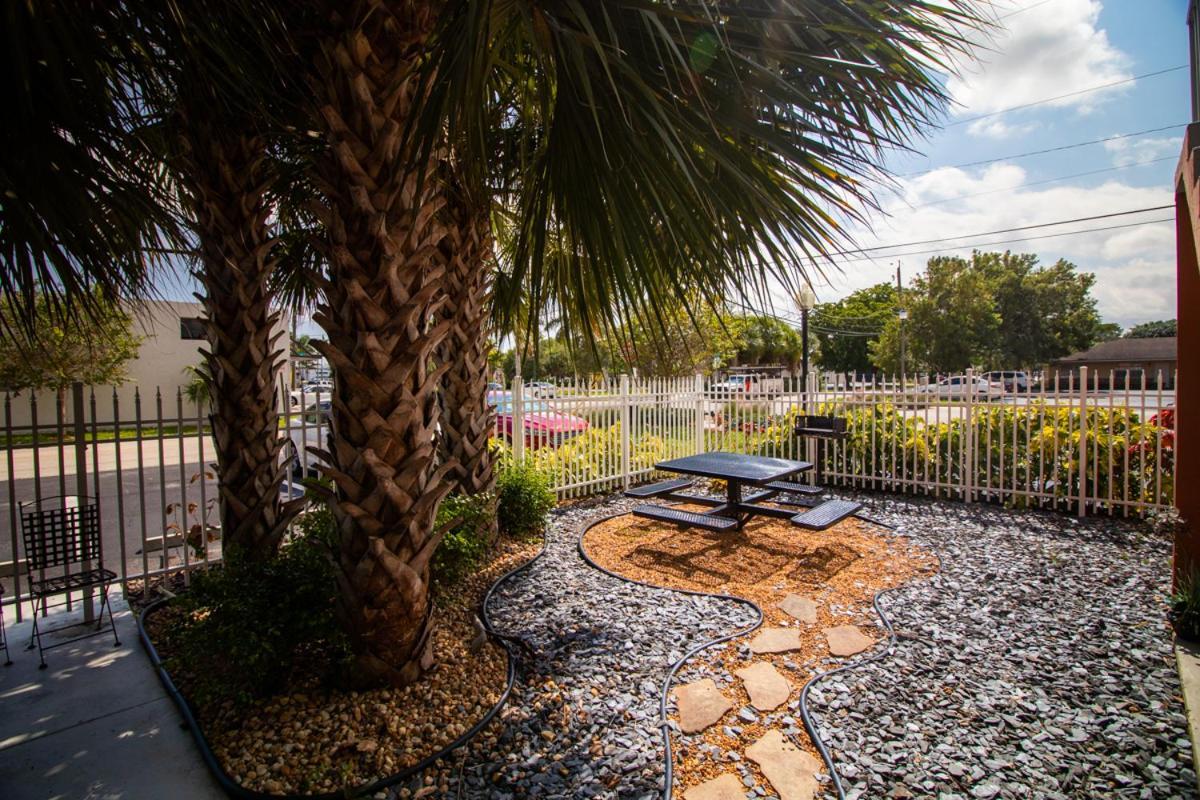 The Victor Apartments By Lowkl Fort Lauderdale Ngoại thất bức ảnh
